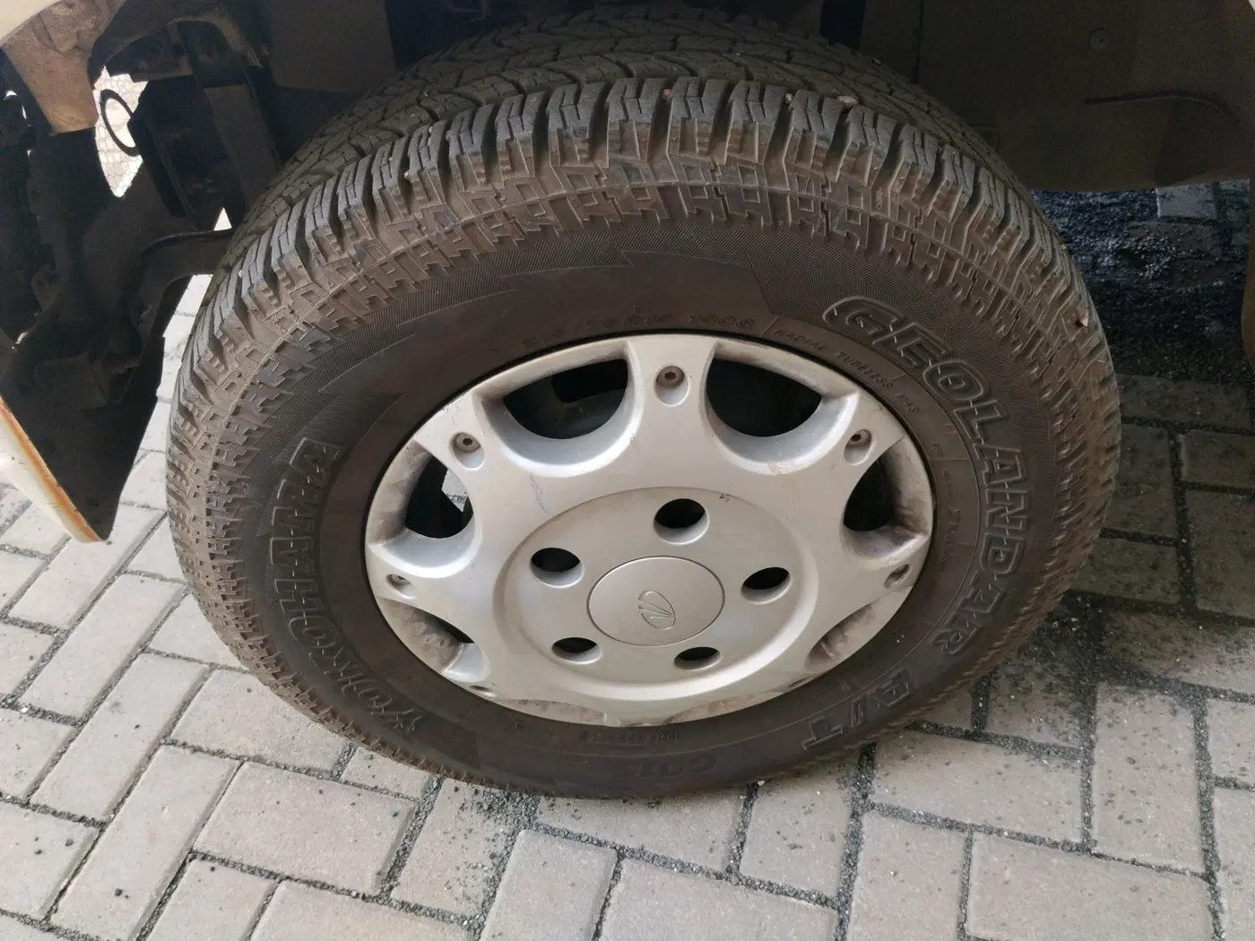 2022 Mahindra Bolero B6 (O), Diesel, Manual, 68,143 km, tyre
