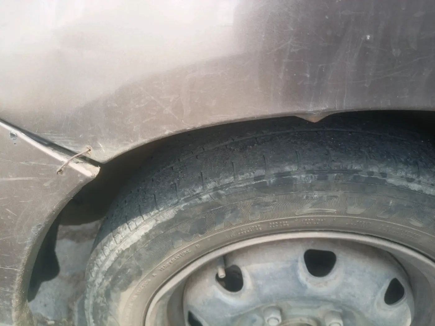 2011 Maruti Zen Estilo VXI, Petrol, Manual, 72,886 km, tyre