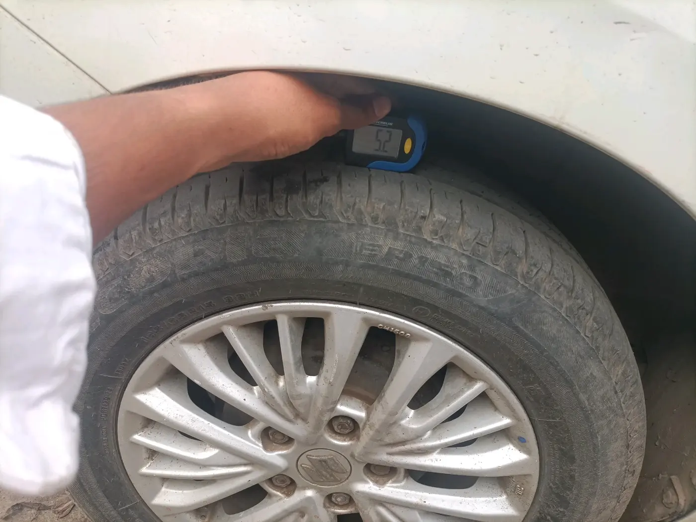 2019 Maruti Ertiga VXI CNG, CNG, Manual, 71,646 km, tyre