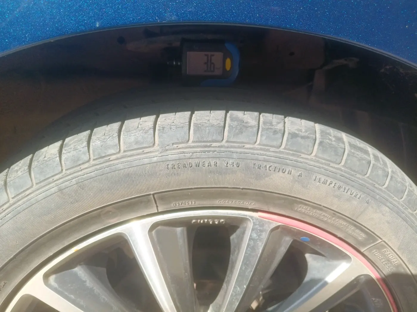 2018 Maruti Ciaz ALPHA 1.5 SHVS PETROL, Petrol, Manual, 50,138 km, tyre