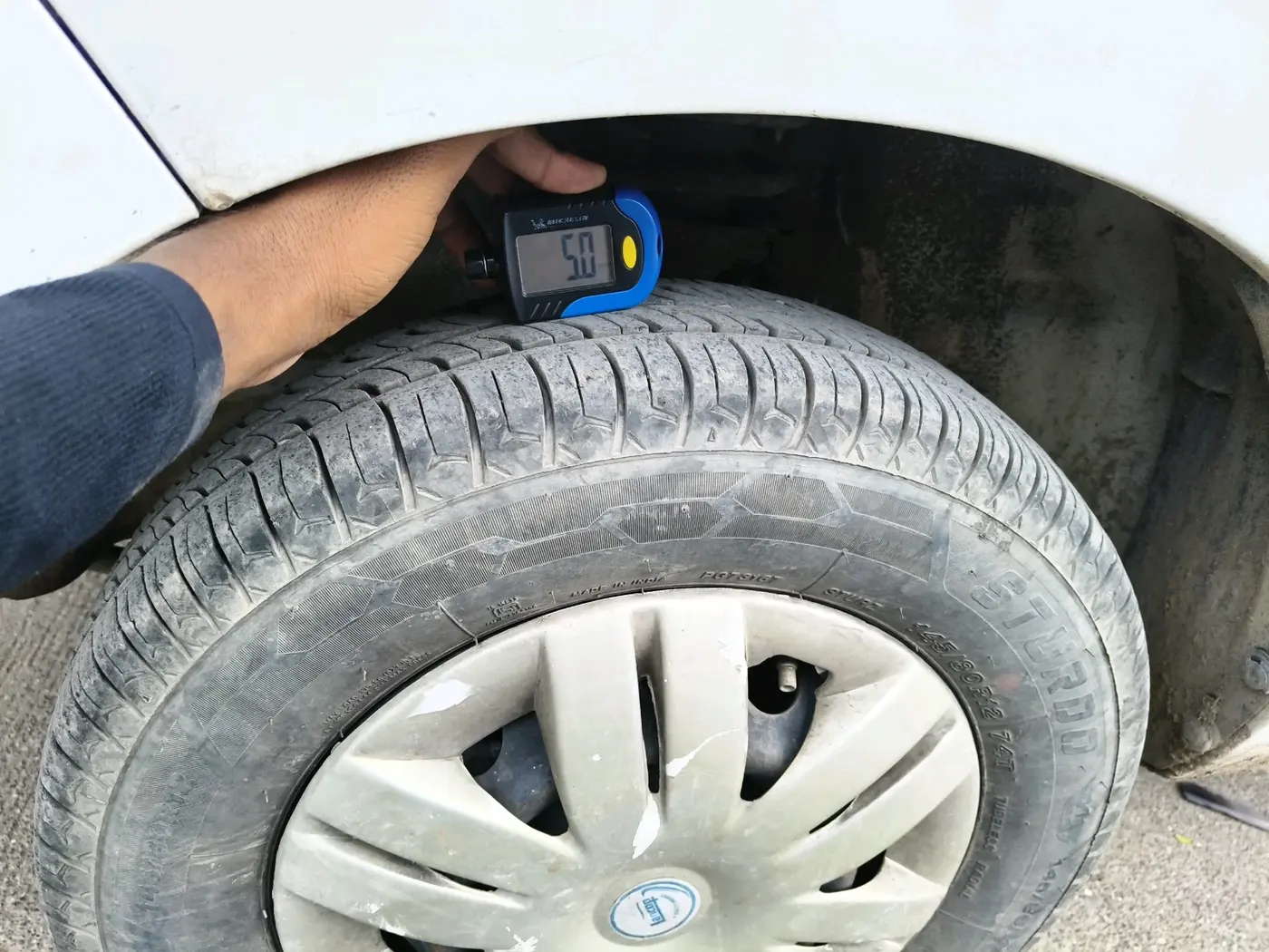 2018 Maruti Alto 800 LXI, Petrol, Manual, 81,071 km, tyre
