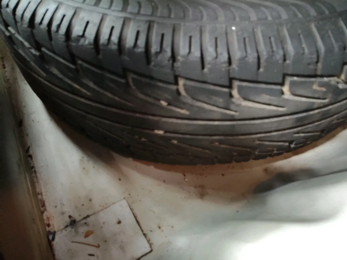 2016 Maruti S Cross ZETA 1.3, Diesel, Manual, 1,04,214 km, tyre