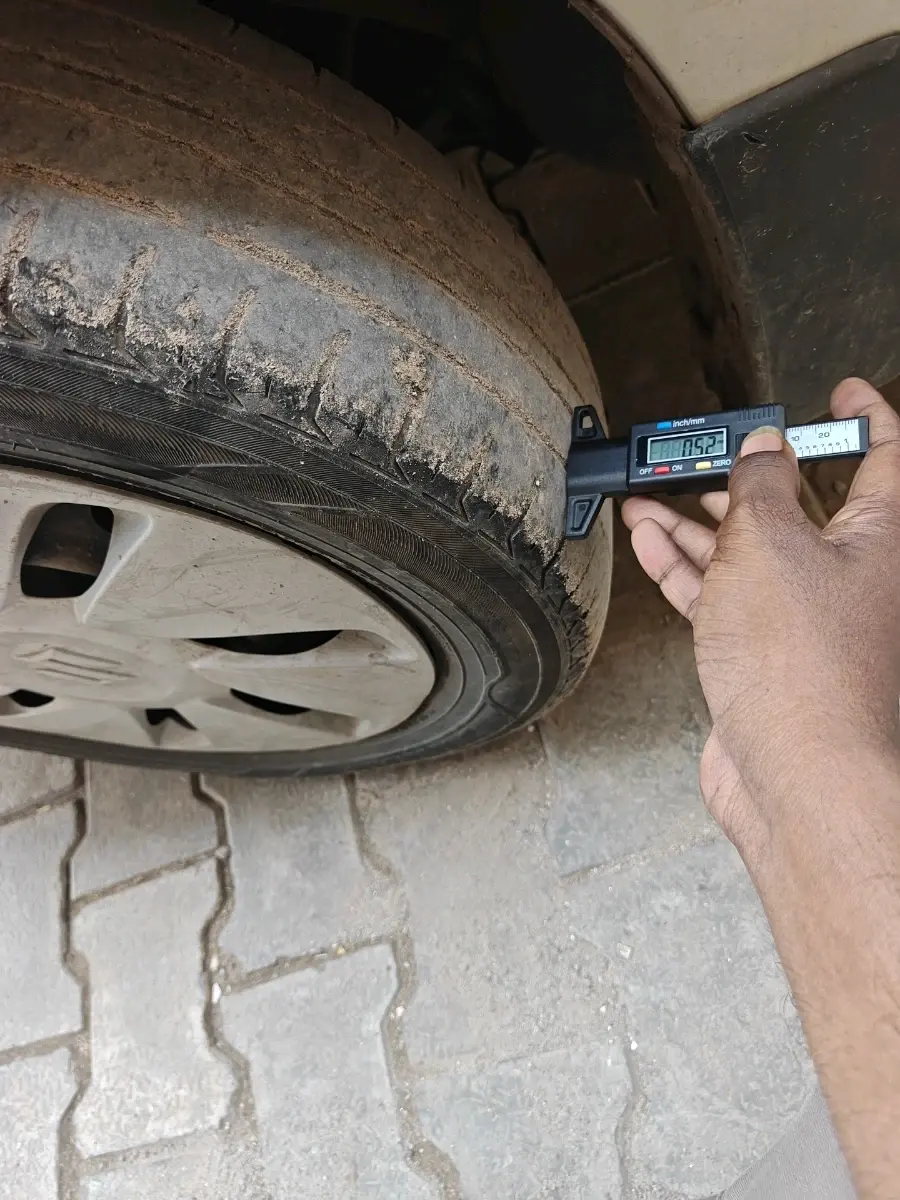 2017 Maruti Celerio VXI CNG, CNG, Manual, 1,37,000 km, tyre