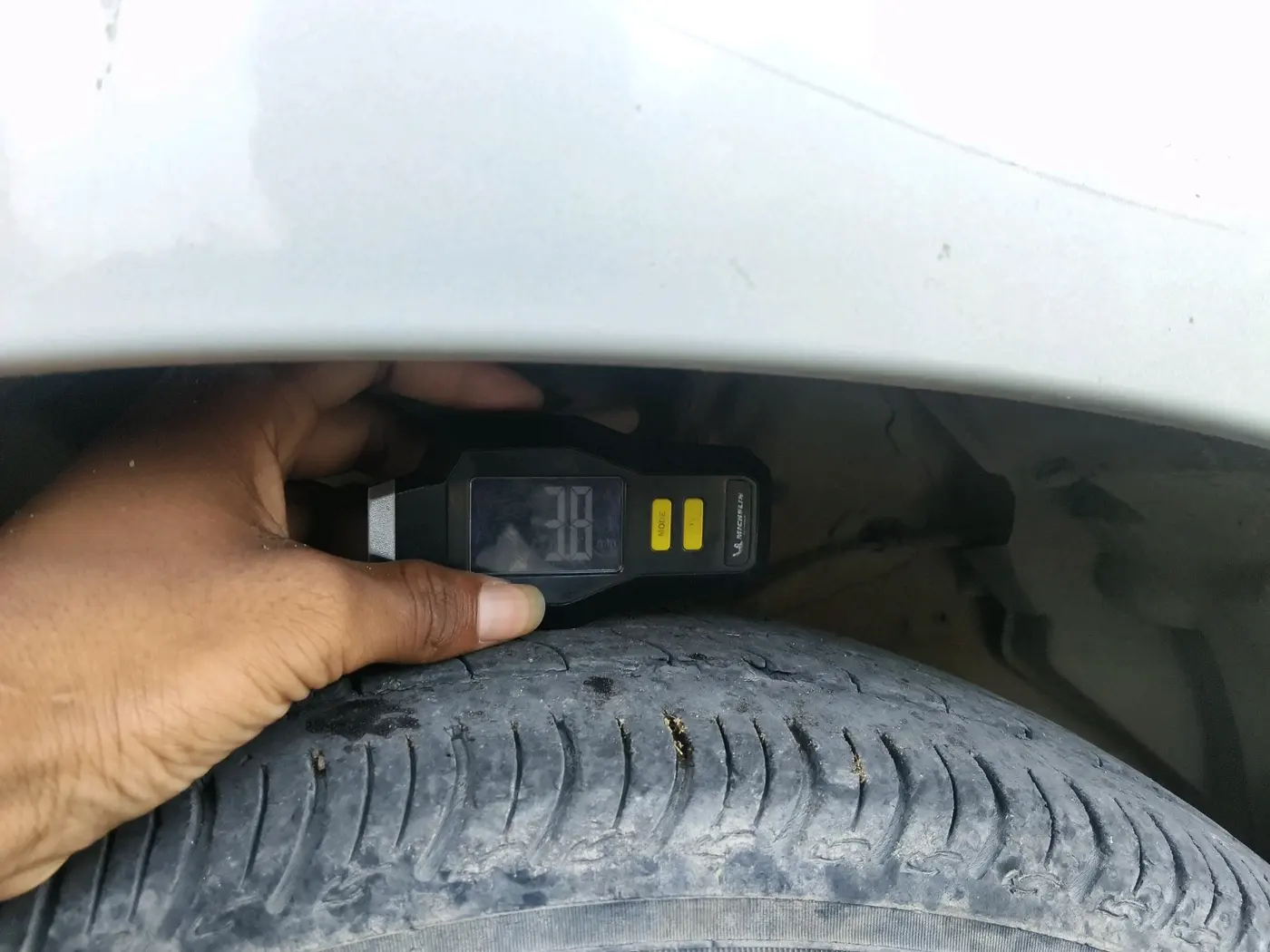 2023 Maruti S PRESSO VXI S-CNG, CNG, Manual, 71,146 km, tyre