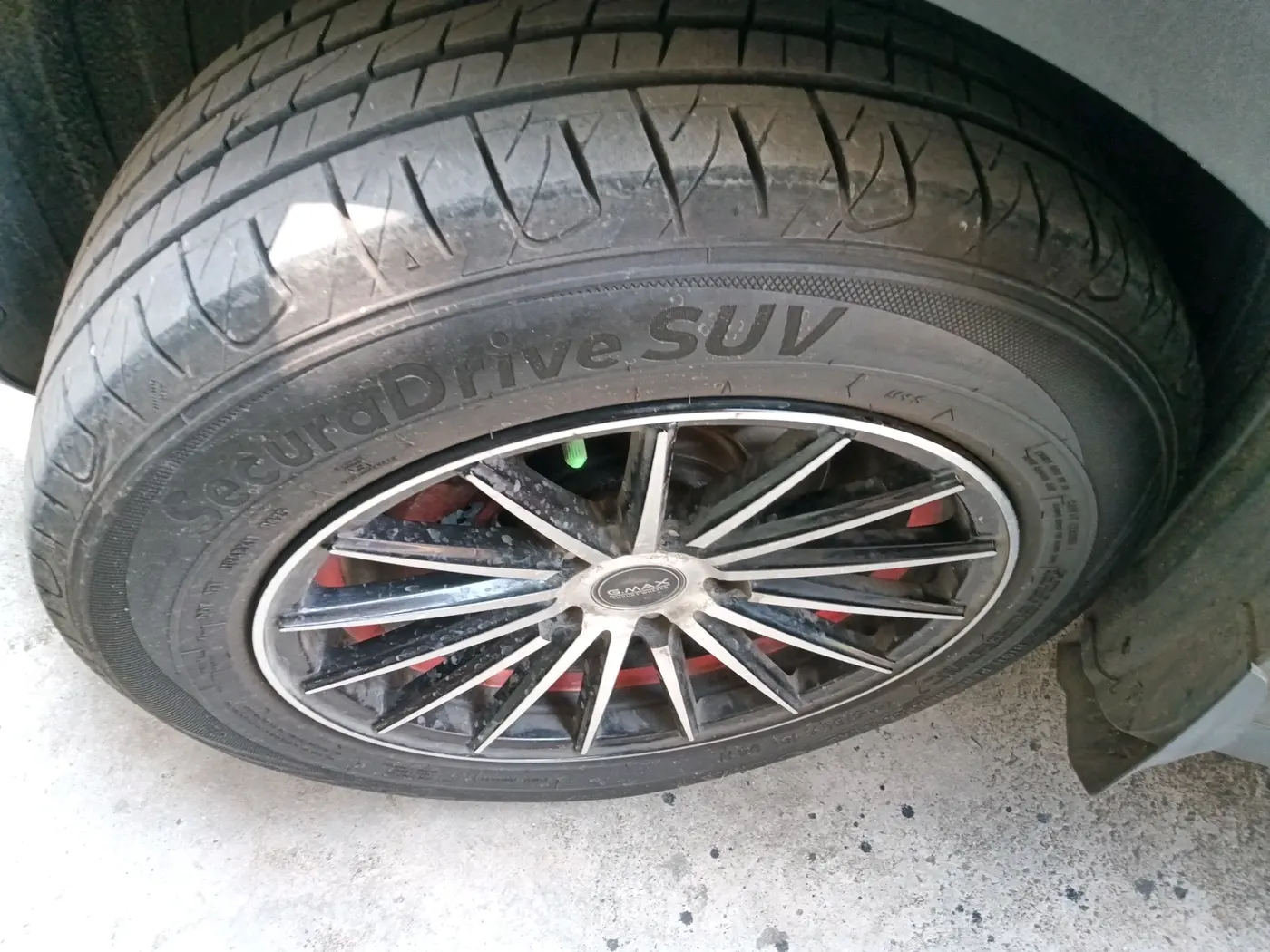 2022 Hyundai VENUE SX 1.0 TURBO IMT, Petrol, Manual, 70,819 km, tyre