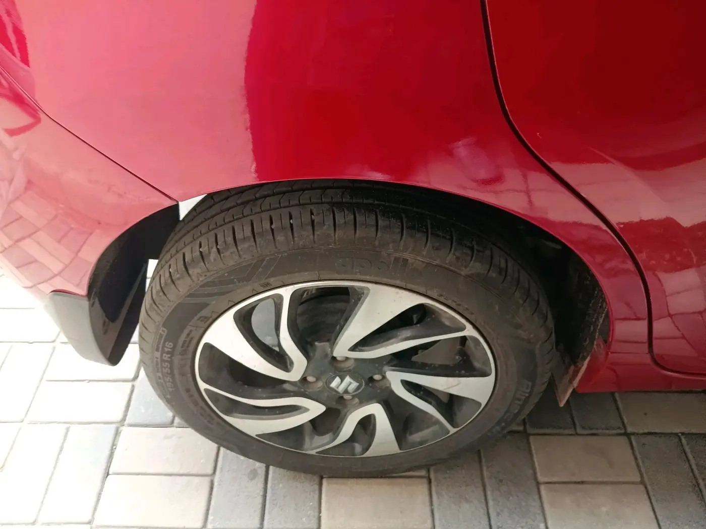 2021 Maruti Baleno ZETA PETROL 1.2, Petrol, Manual, 9,899 km, tyre