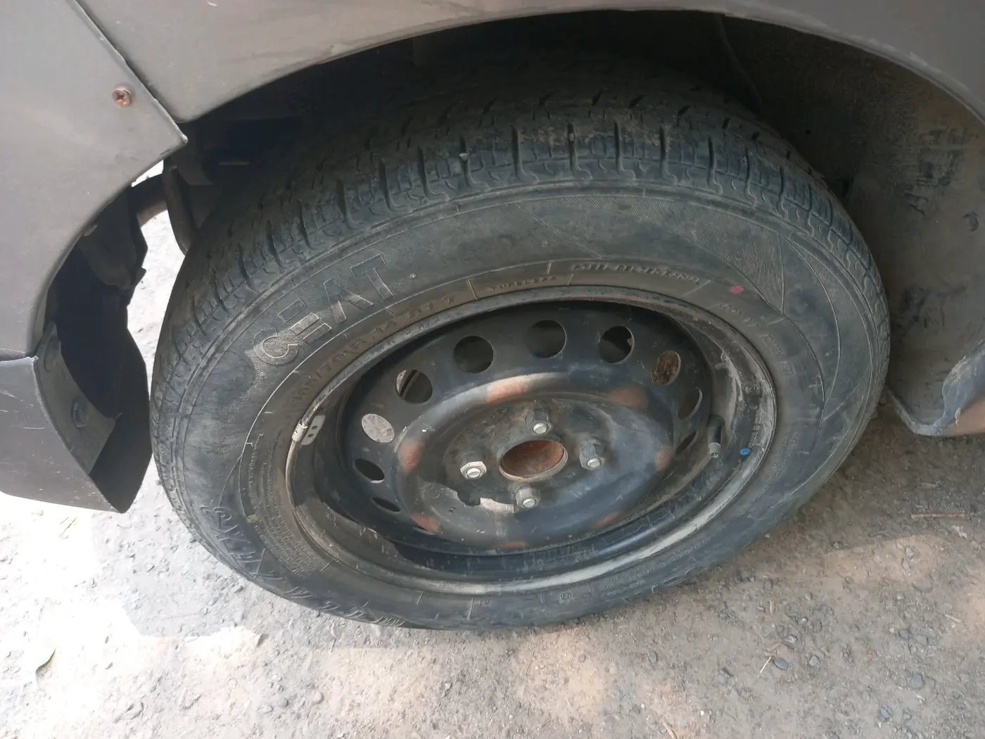 2018 Maruti Celerio ZXI AMT (O), Petrol, Automatic, 1,23,527 km, tyre