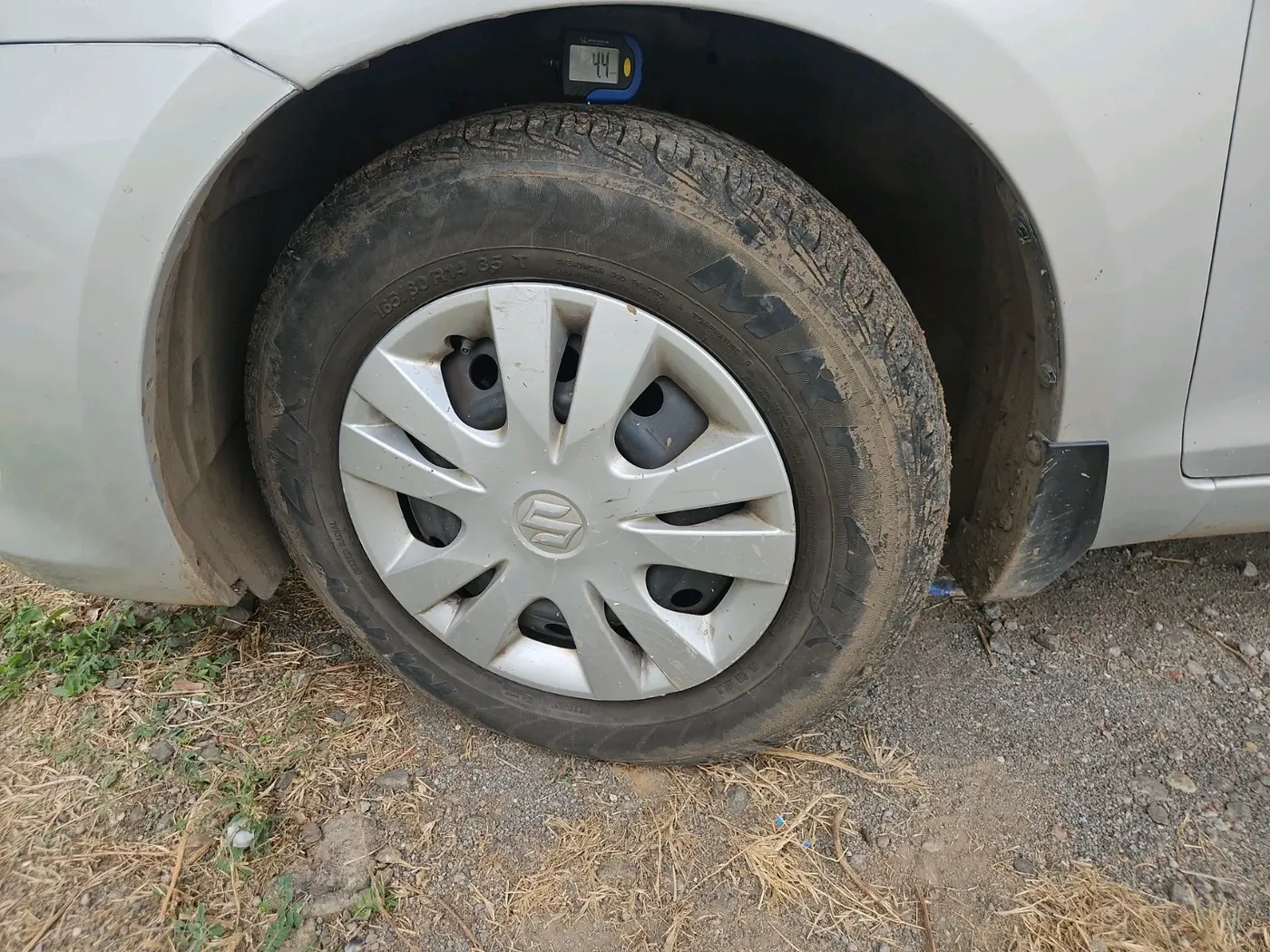 2013 Maruti Swift Dzire VXI, Petrol, Manual, 72,275 km, tyre