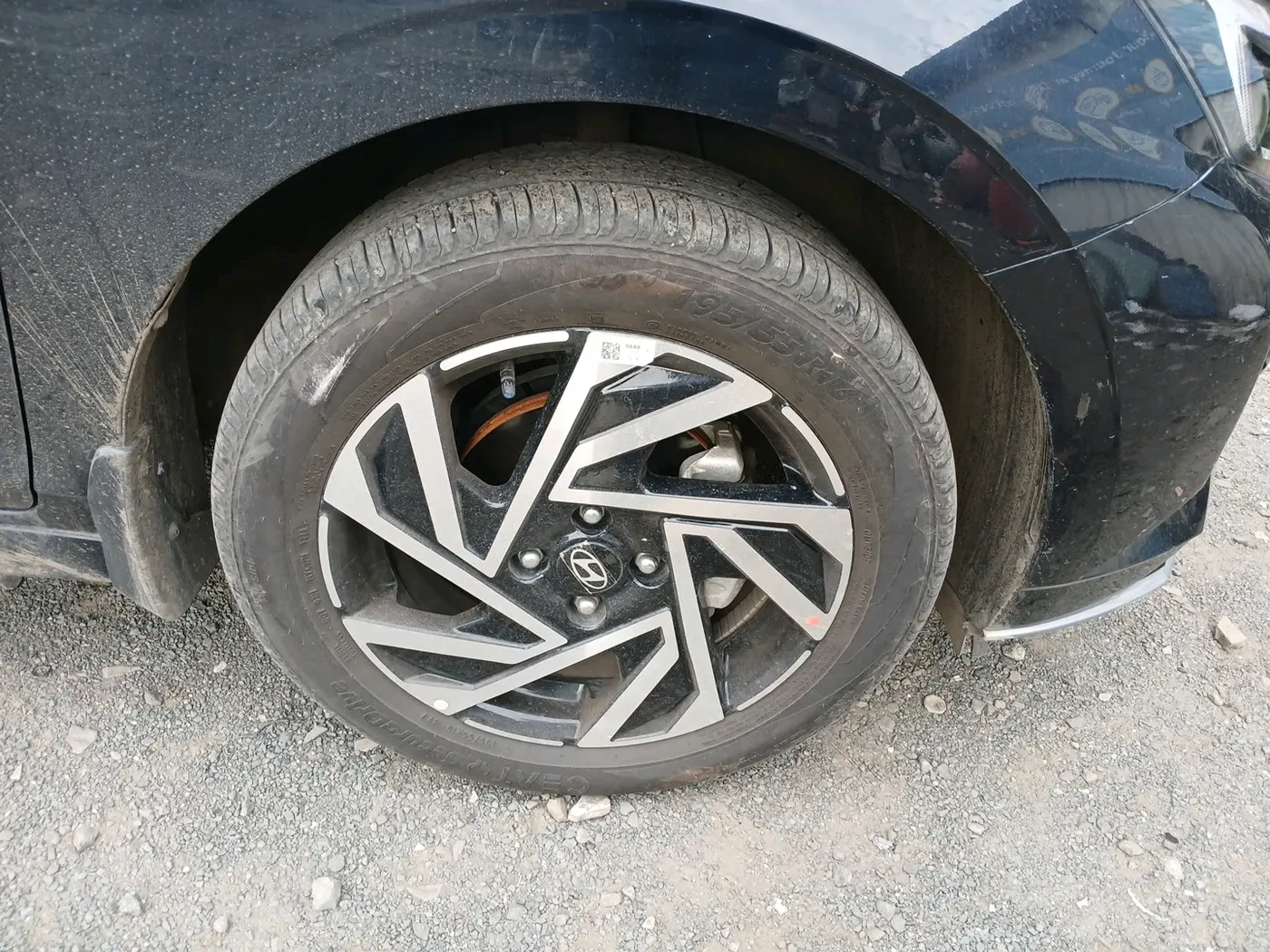 2025 Hyundai NEW I20 ASTA (O) 1.2 MT, Petrol, Manual, 7,403 km, tyre