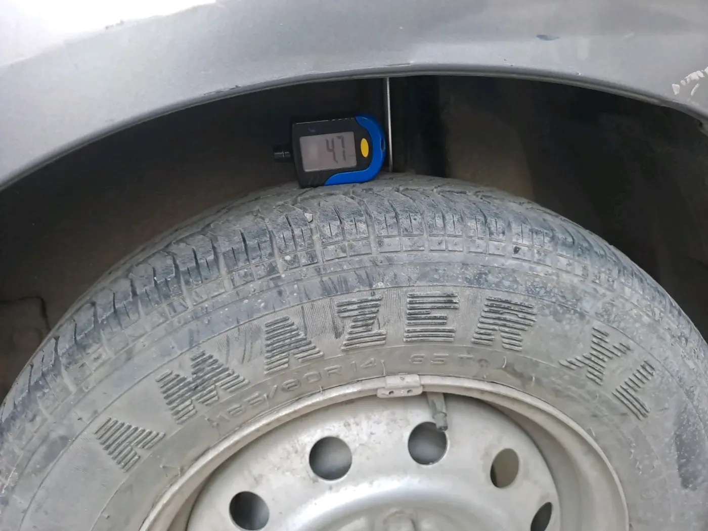 2012 Maruti Ritz LXI, Petrol, Manual, 83,171 km, tyre