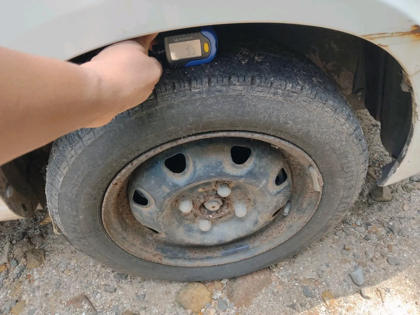 2011 Maruti Alto K10 LXI, Petrol, Manual, 30,132 km, tyre
