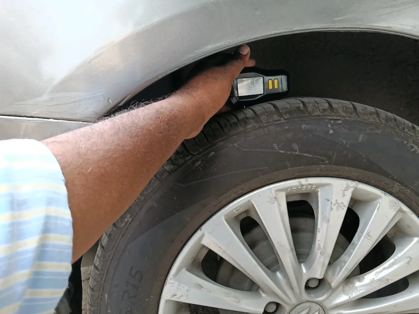 2016 Maruti Ciaz ZDI SHVS, Diesel, Manual, 42,627 km, tyre