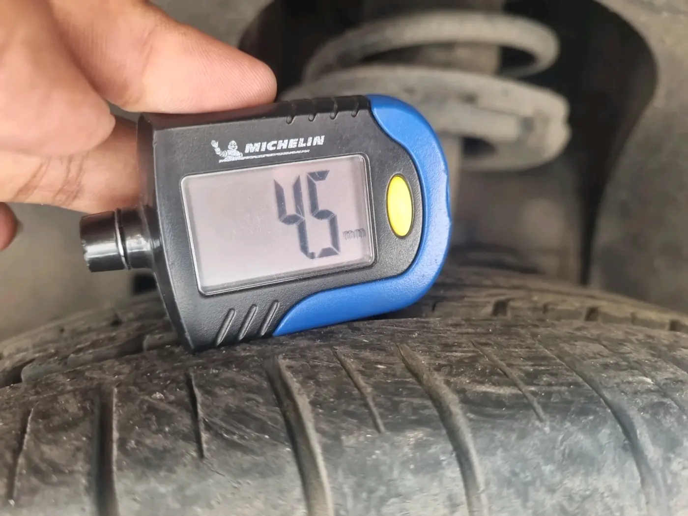 2019 Tata NEXON XM PETROL, Petrol, Manual, 51,059 km, tyre