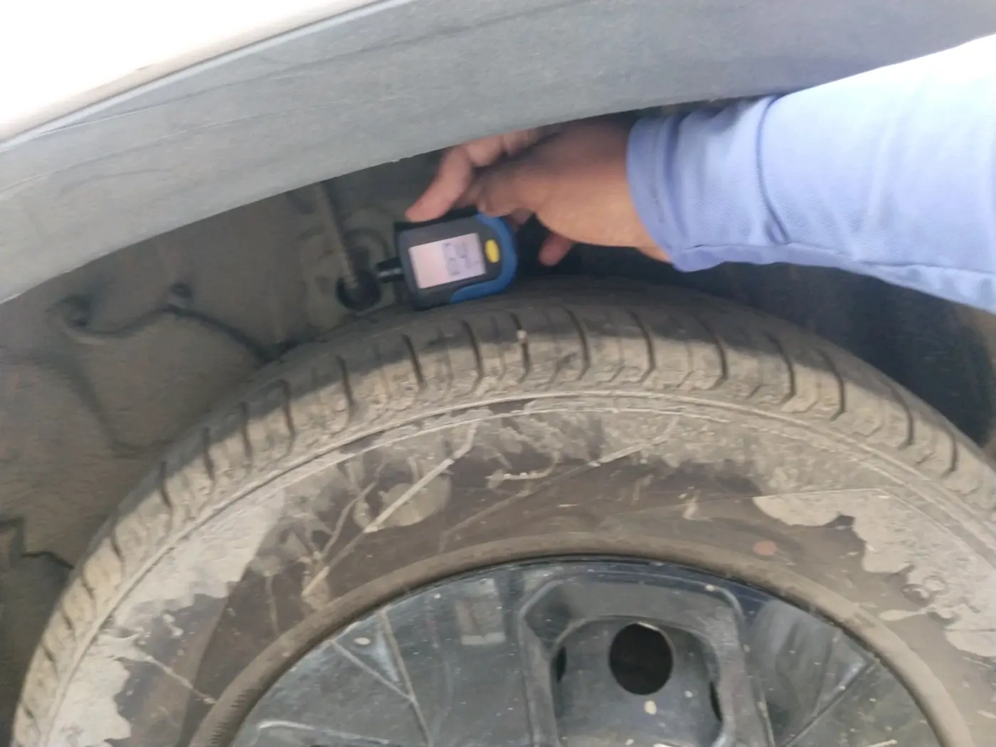 2024 Tata PUNCH ADVENTURE RHYTHM CNG MT, CNG, Manual, 99,387 km, tyre