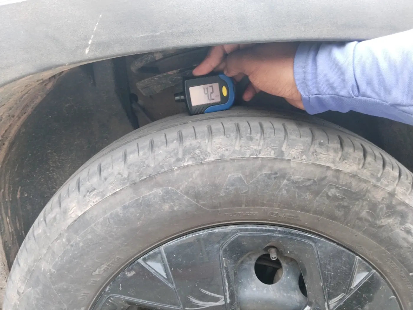 2024 Tata PUNCH ADVENTURE RHYTHM CNG MT, CNG, Manual, 99,387 km, tyre