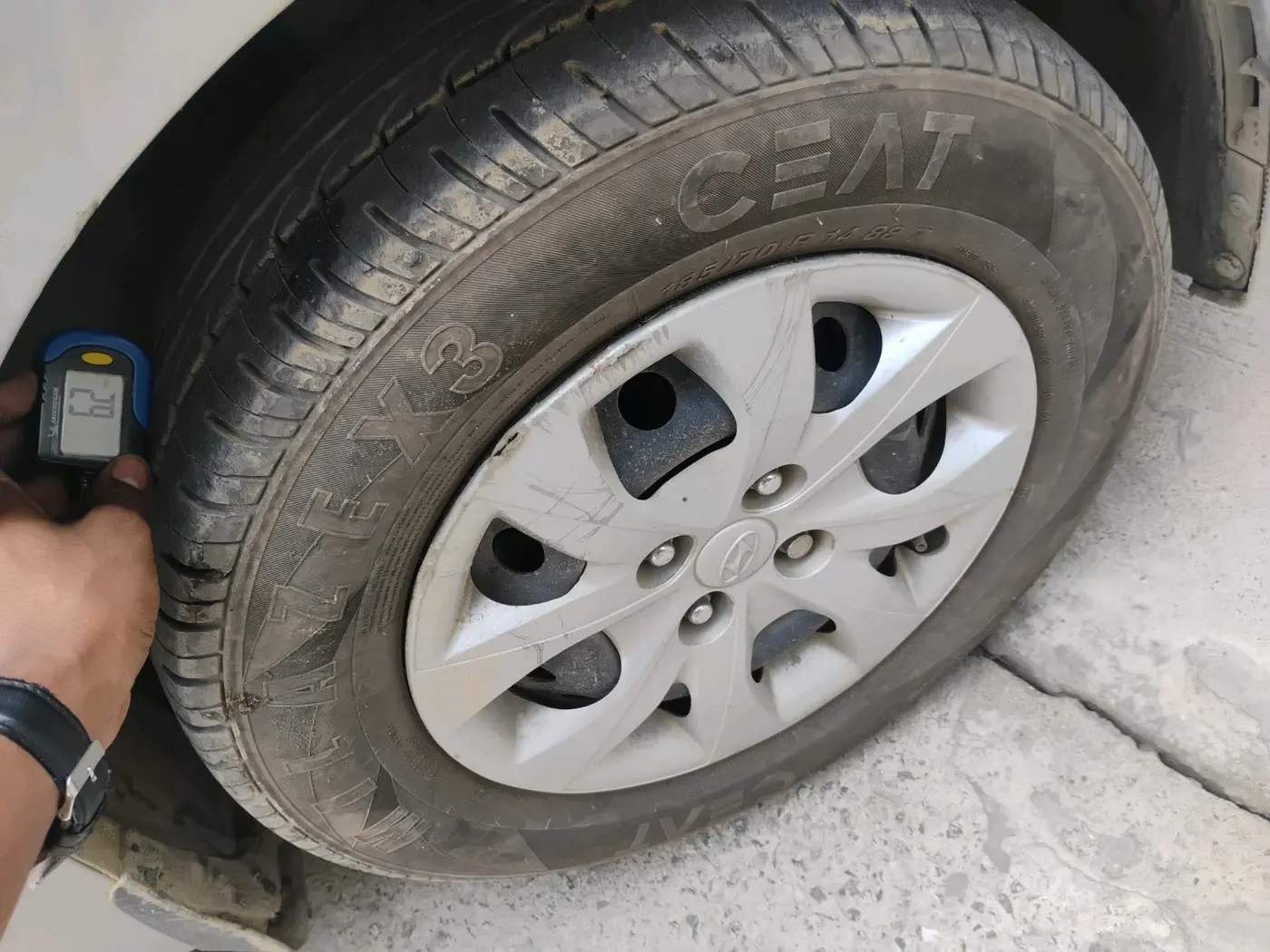 2018 Hyundai Elite i20 SPORTZ 1.2, CNG, Manual, 86,398 km, tyre
