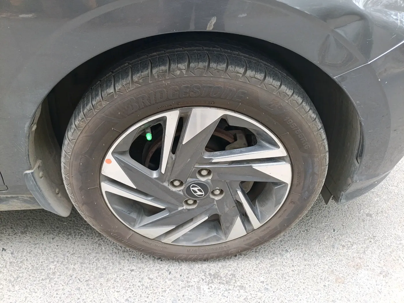 2021 Hyundai NEW I20 ASTA (O) 1.5 CRDI MT, Diesel, Manual, 79,916 km, tyre