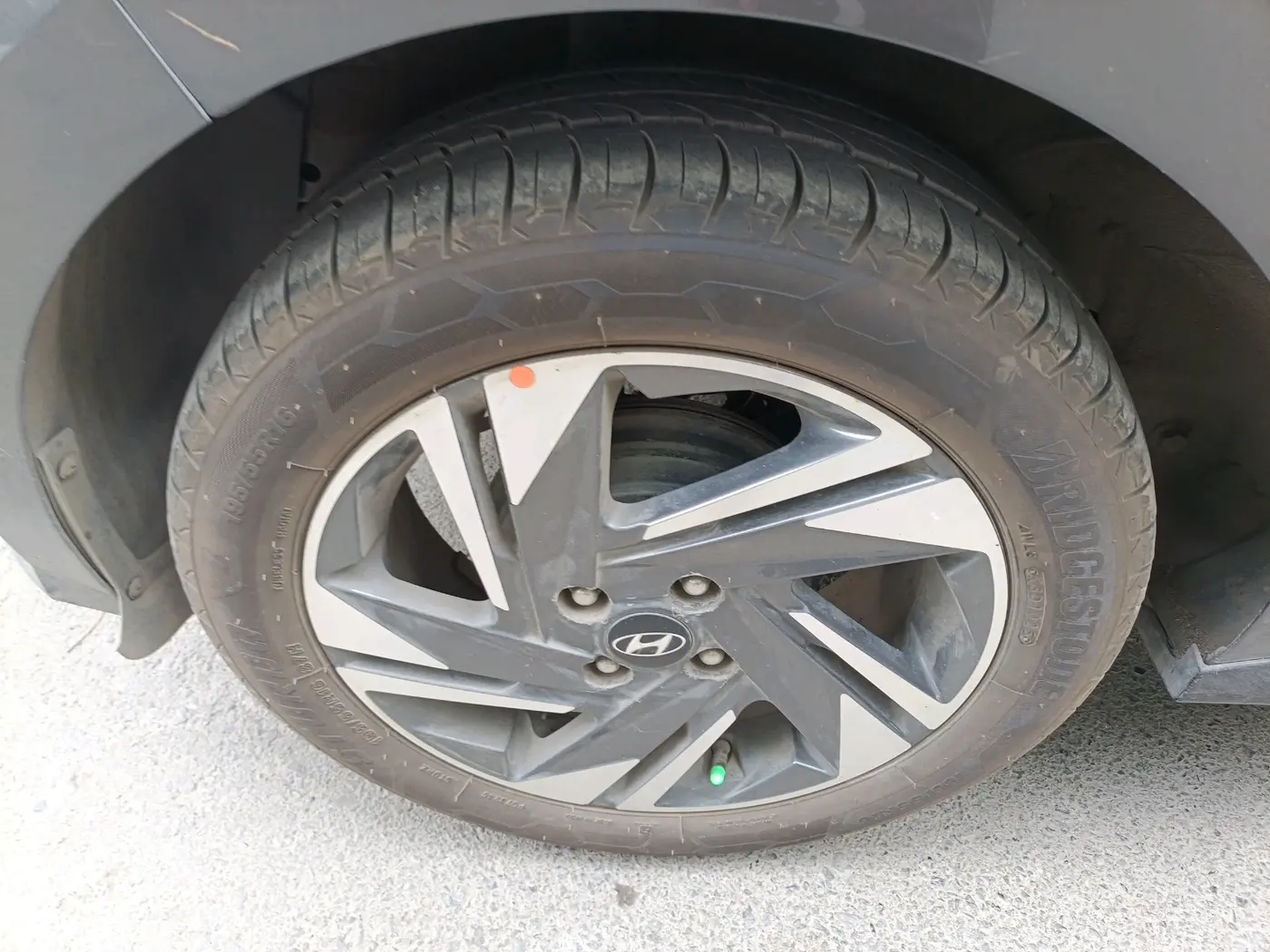 2021 Hyundai NEW I20 ASTA (O) 1.5 CRDI MT, Diesel, Manual, 79,916 km, tyre