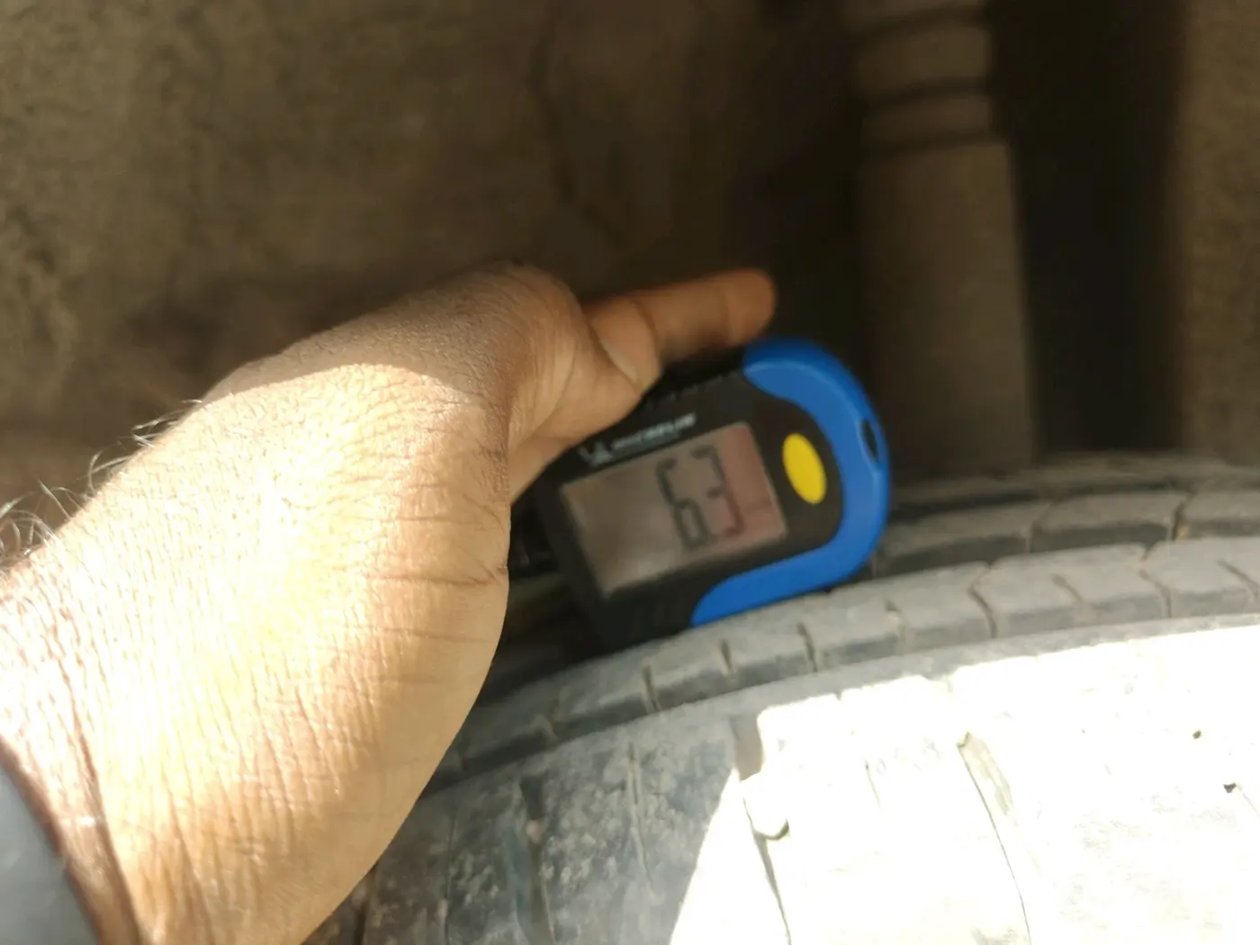 2022 Tata PUNCH CREATIVE  MT, Petrol, Manual, 19,247 km, tyre