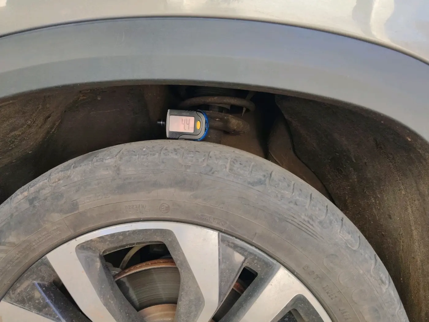 2023 MG HECTOR PLUS SHARP PRO 1.5 PETROL TURBO CVT 7 STR, Petrol, Automatic, 47,158 km, tyre