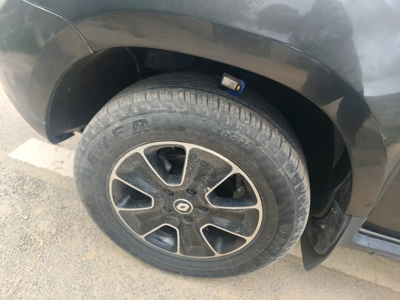 2019 Renault Duster RXS PETROL, Petrol, Manual, 19,588 km, tyre