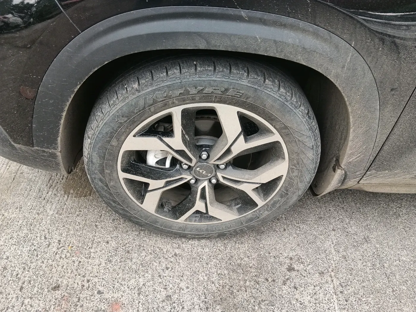 2025 KIA SELTOS  GTX PLUS 1.5 DIESEL AT, Diesel, Automatic, 12,654 km, tyre