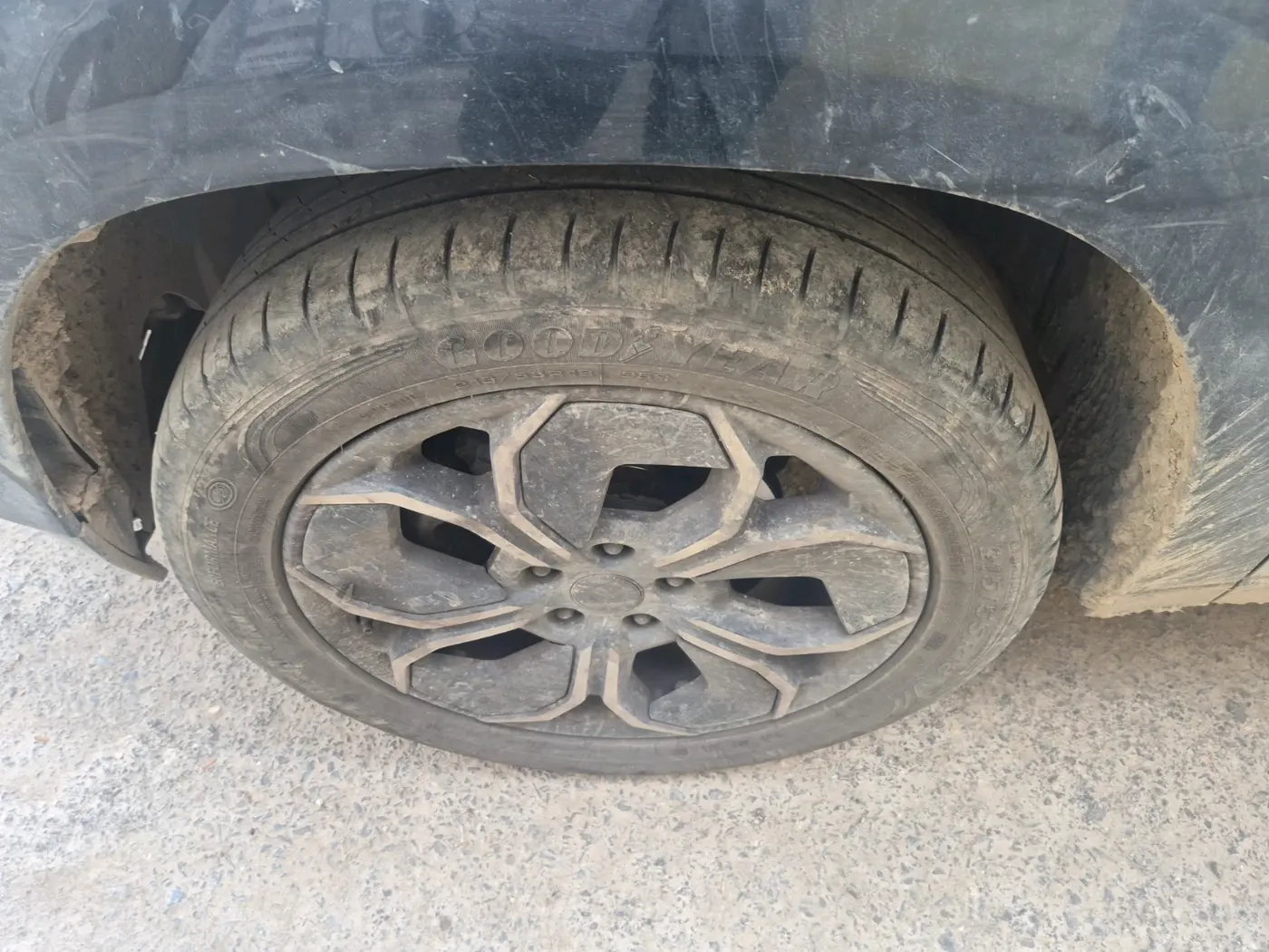 2024 Tata Curvv Accomplished Plus A 1.5 Diesel 6MT, Diesel, Manual, 65,827 km, tyre