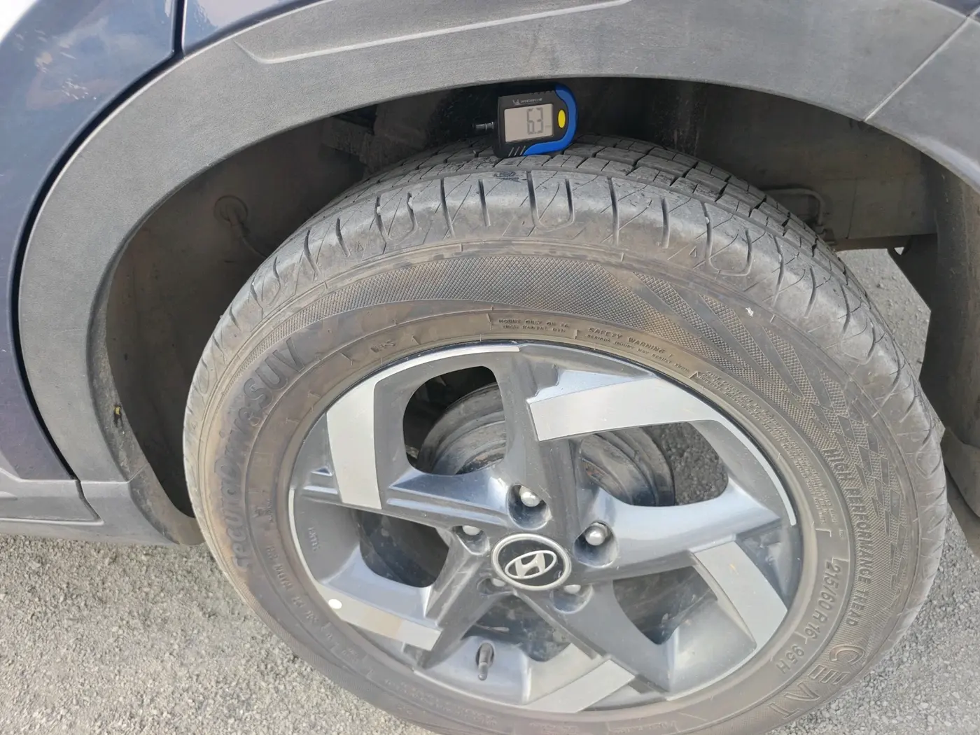 2019 Hyundai VENUE SX 1.0 TURBO, Petrol, Manual, 64,214 km, tyre