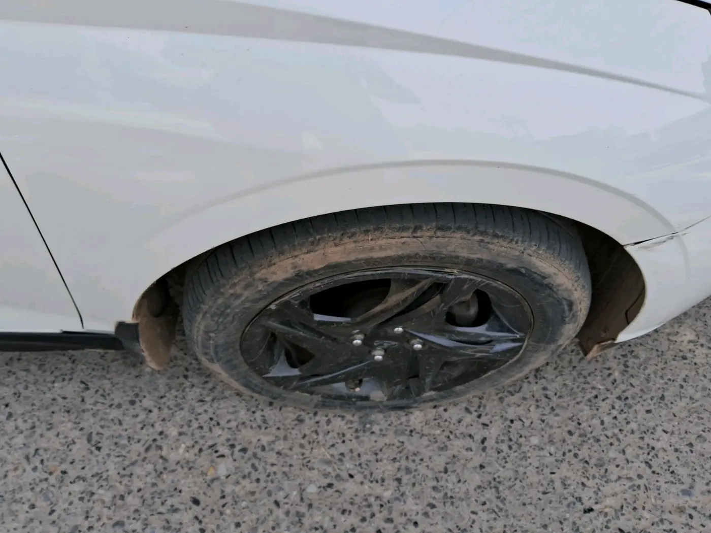 2023 Hyundai NEW I20 SPORTZ 1.2 MT, Petrol, Manual, 72,429 km, tyre