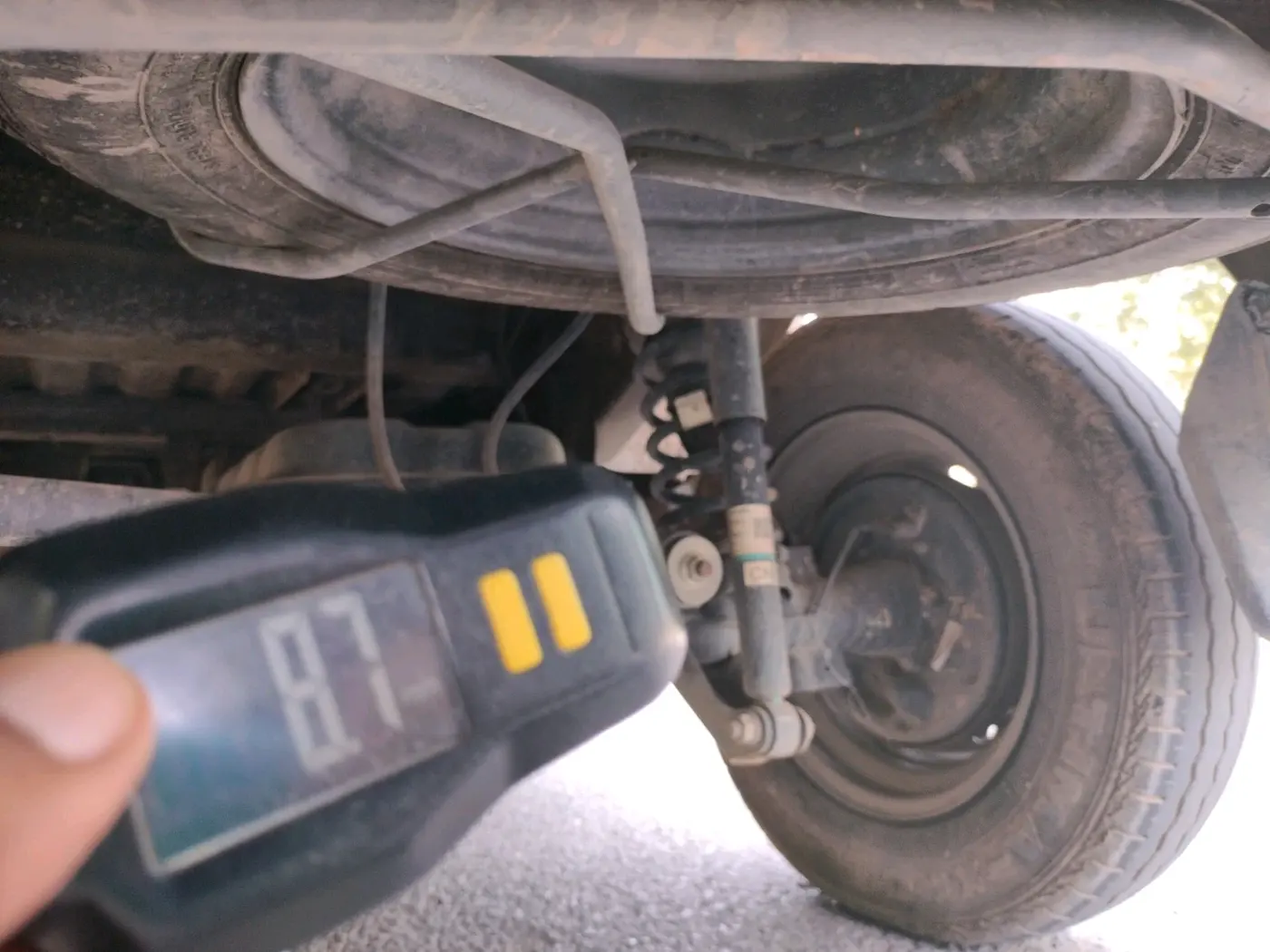 2023 Maruti Eeco 5 STR AC CNG, CNG, Manual, 61,894 km, tyre