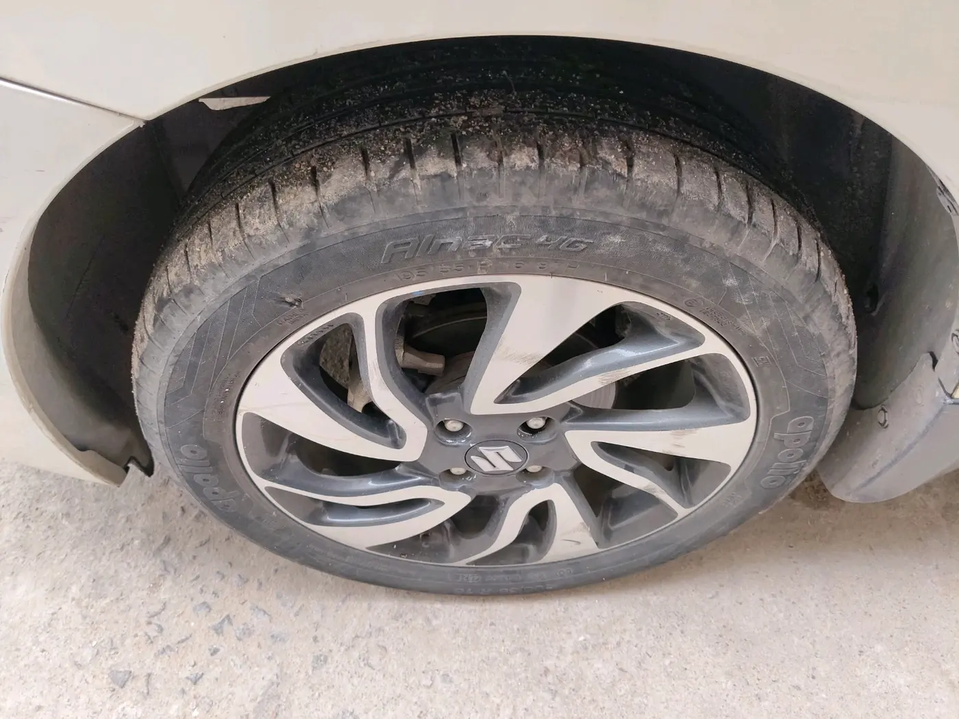 2021 Maruti Baleno ZETA PETROL 1.2, Petrol, Manual, 49,179 km, tyre