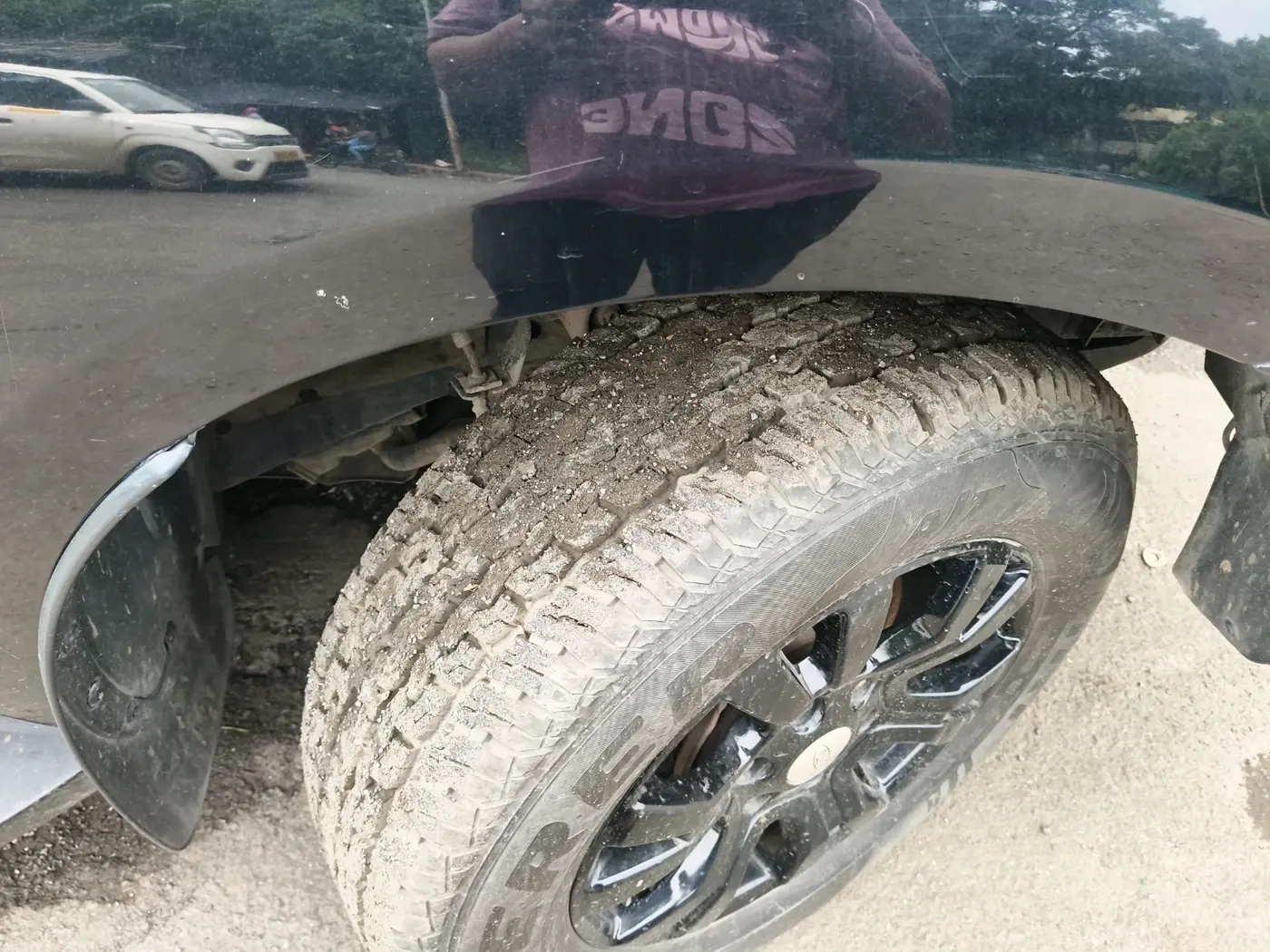 2019 Ford Endeavour TITANIUM PLUS 3.2 4X4 AT SUNROOF, Diesel, Automatic, 1,46,869 km, tyre