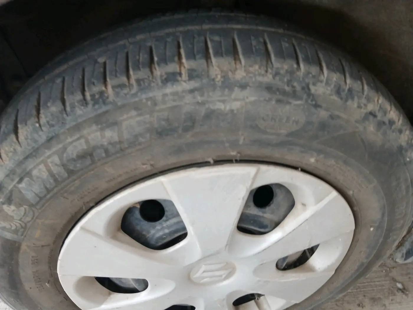 2011 Maruti Ritz VXI, Petrol, Manual, 45,000 km, tyre