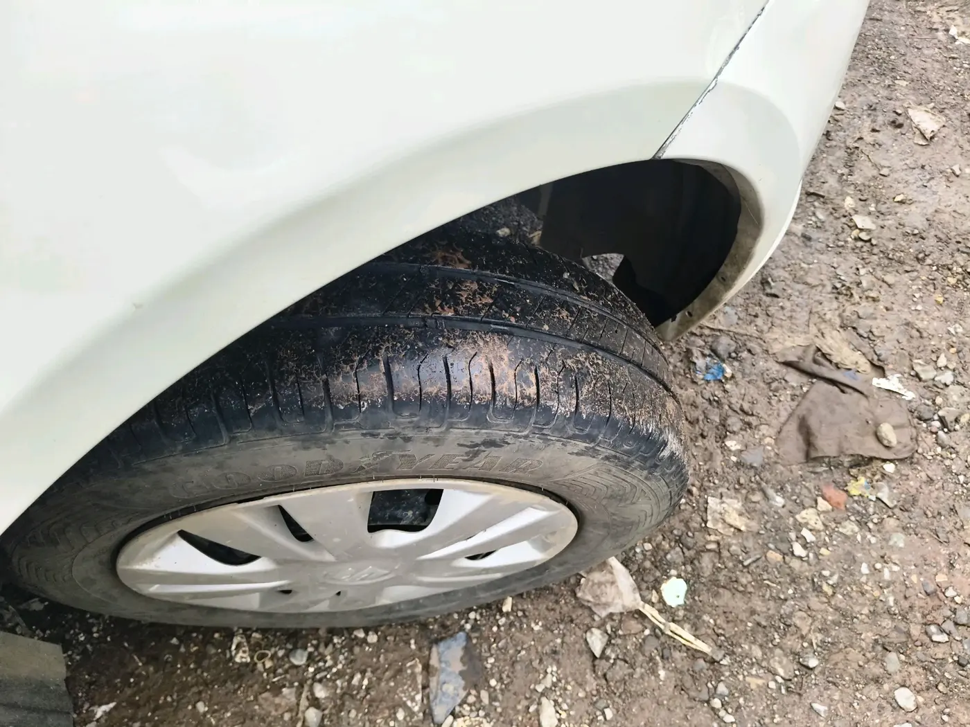 2014 Maruti Swift Dzire VDI, Diesel, Manual, 1,41,557 km, tyre
