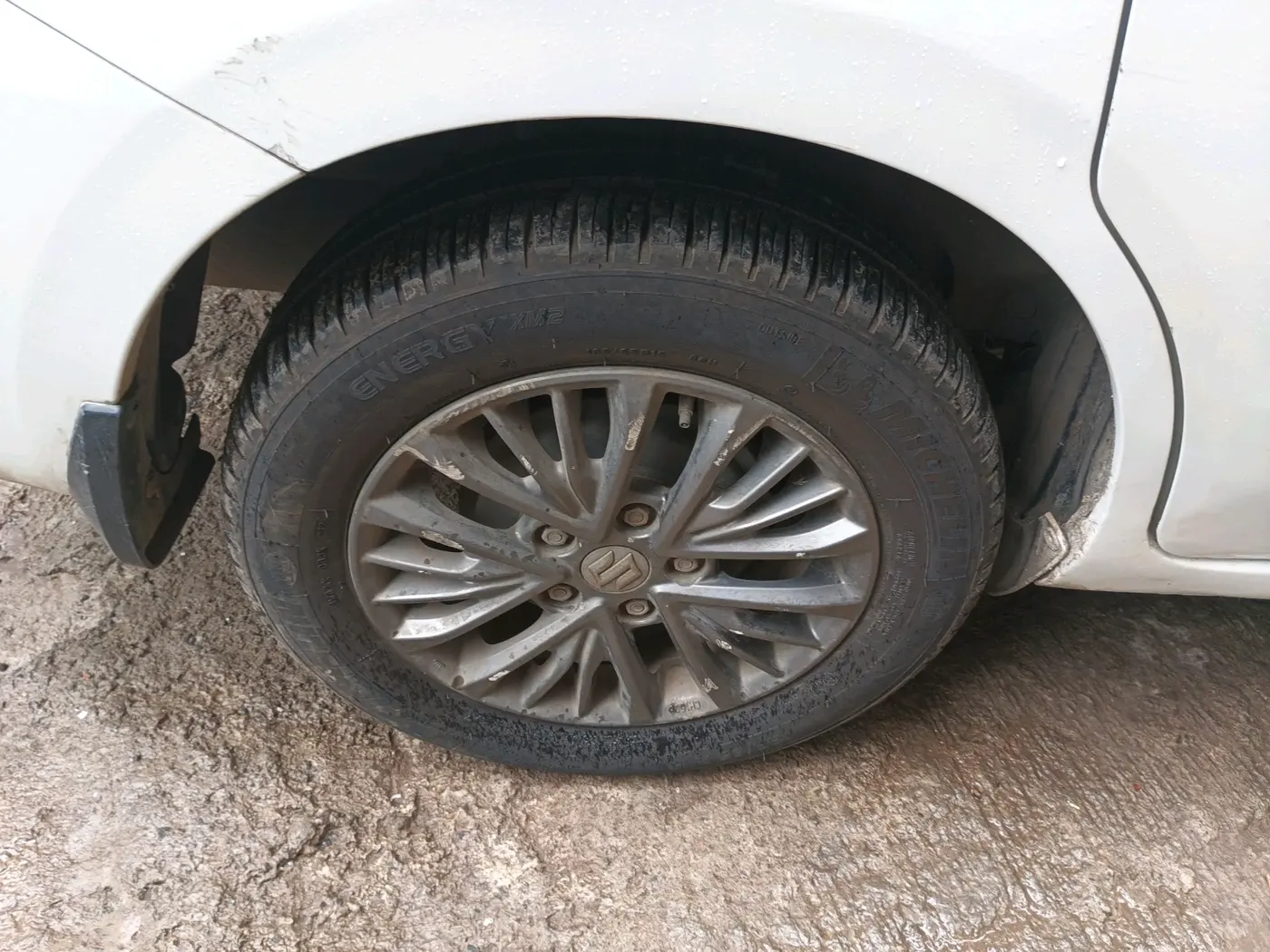 2022 Maruti Ertiga VXI CNG, CNG, Manual, 57,455 km, tyre