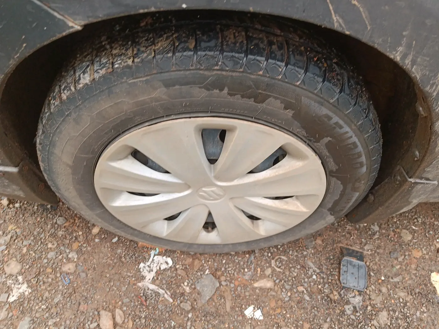 2018 Maruti Ertiga VDI SHVS, Diesel, Manual, 1,61,128 km, tyre