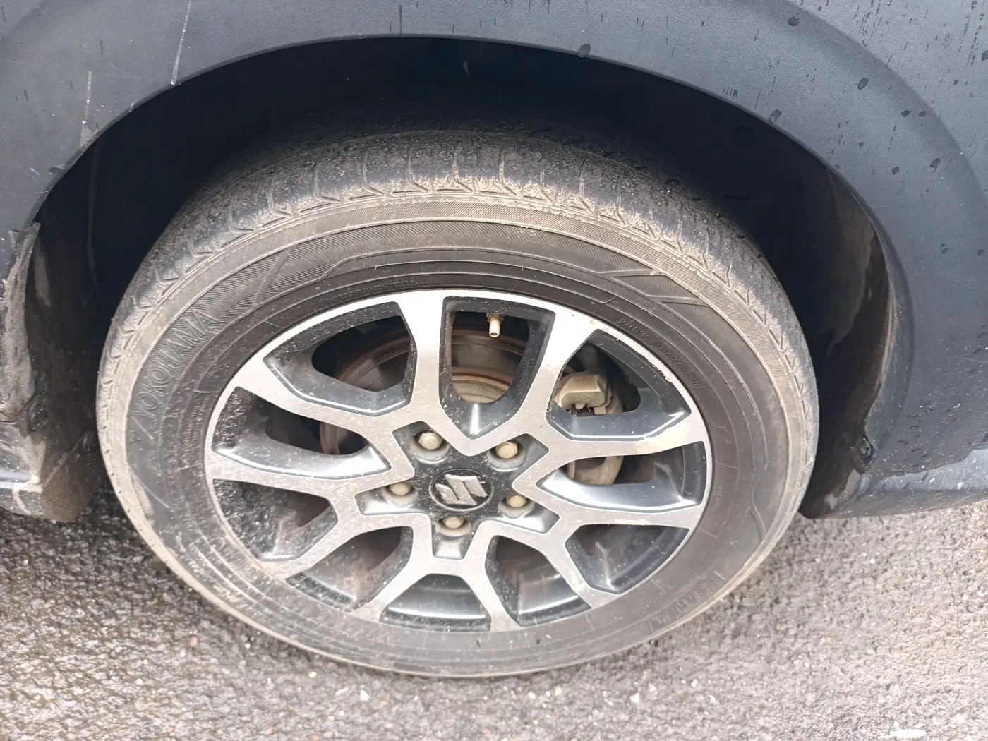 2022 Maruti XL6 ALPHA PLUS MT, Petrol, Manual, 72,148 km, tyre