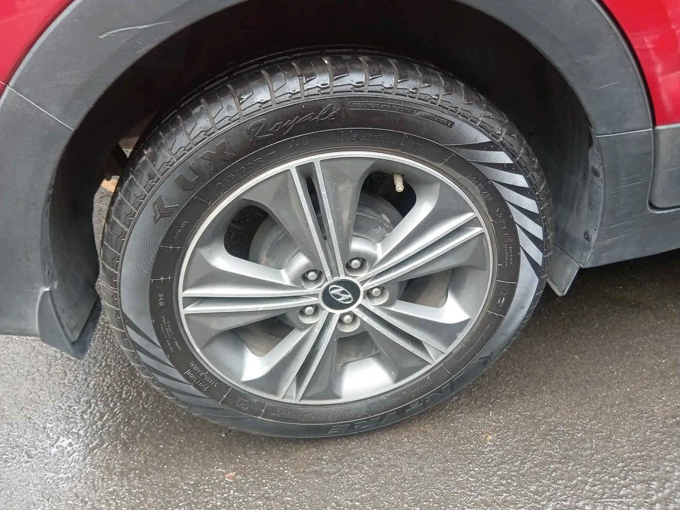 2016 Hyundai Creta SX PLUS 1.6 PETROL, Petrol, Manual, 40,137 km, tyre