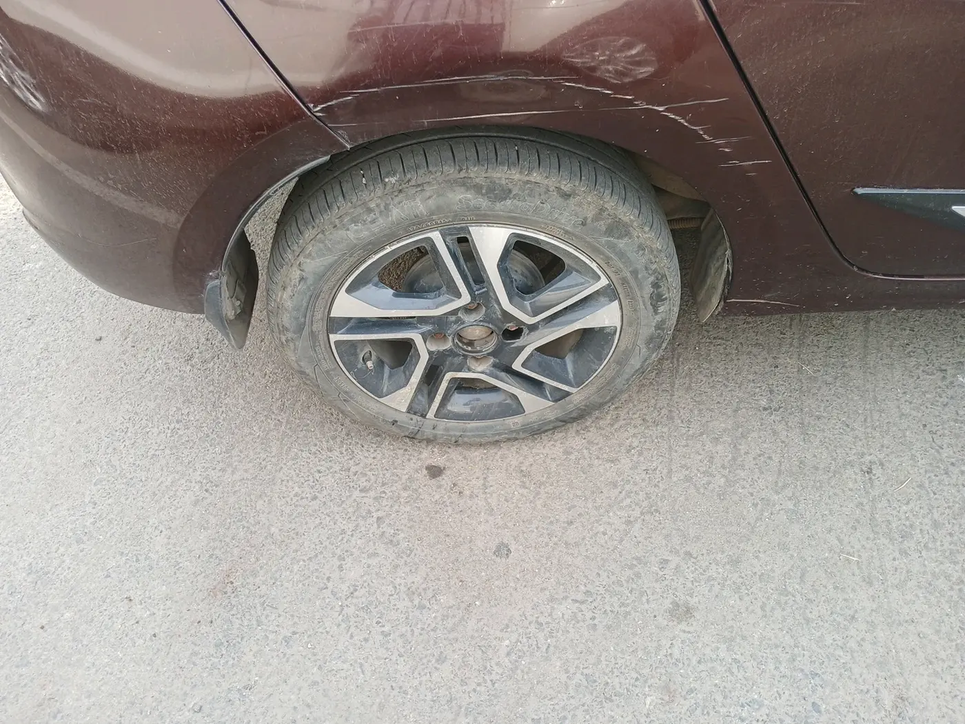 2021 Tata TIGOR XZA PLUS PETROL, Petrol, Automatic, 78,639 km, tyre