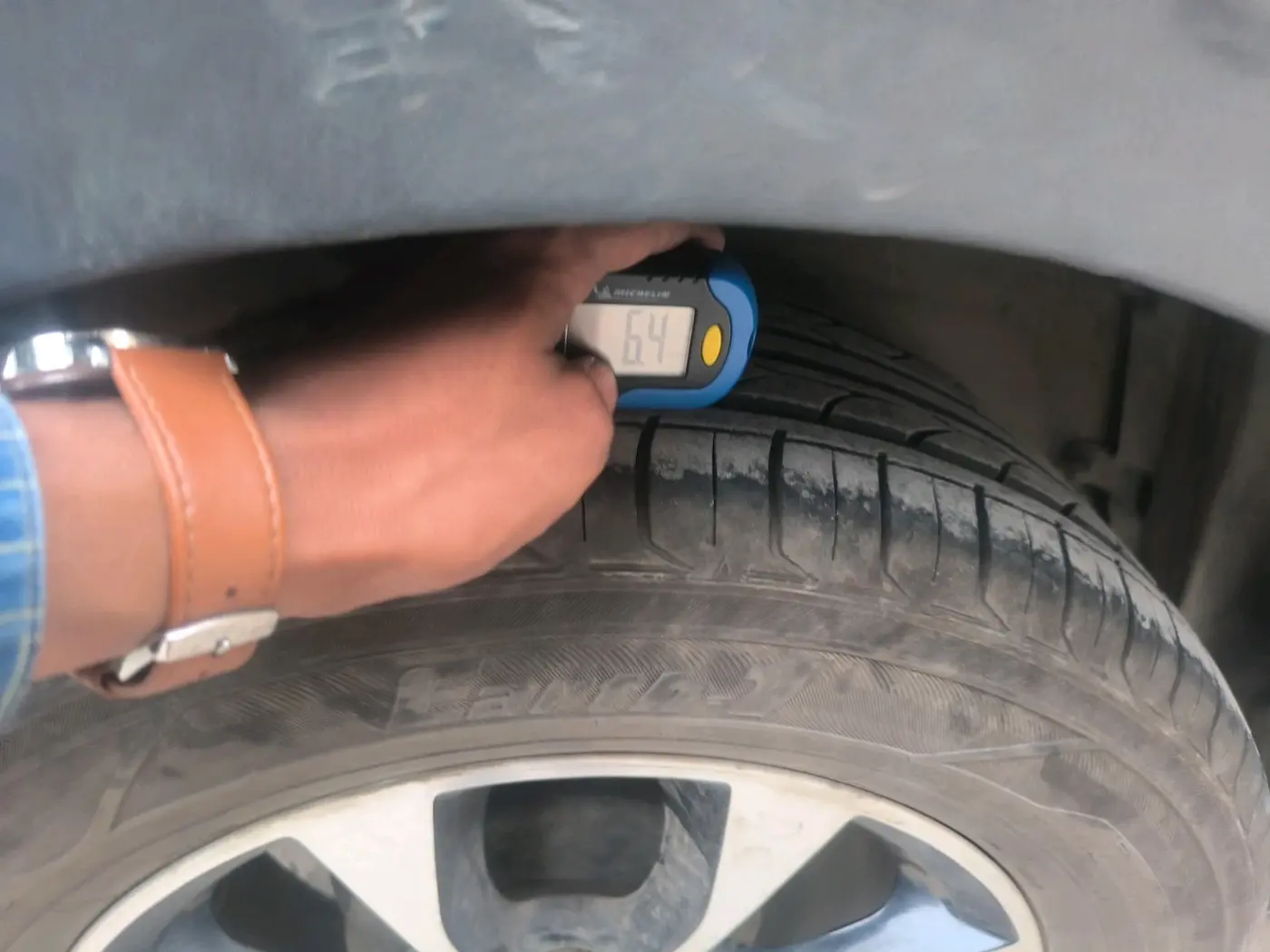 2020 Tata NEXON XZ PLUS (O) PETROL DUAL TONE, Petrol, Manual, 82,880 km, tyre