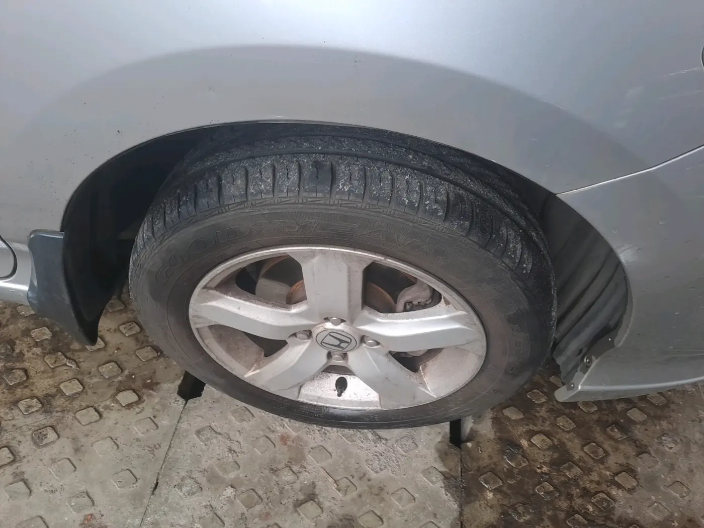 2013 Honda City 1.5L I-VTEC S MT, Petrol, Manual, 80,175 km, tyre
