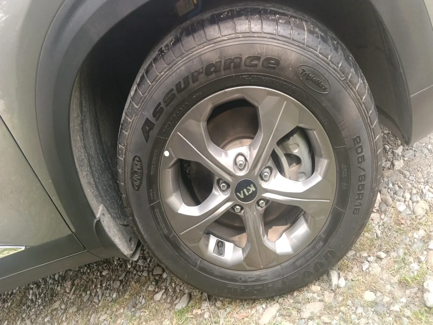 2019 KIA SELTOS HTK PLUS 1.5, Petrol, Manual, 46,745 km, tyre