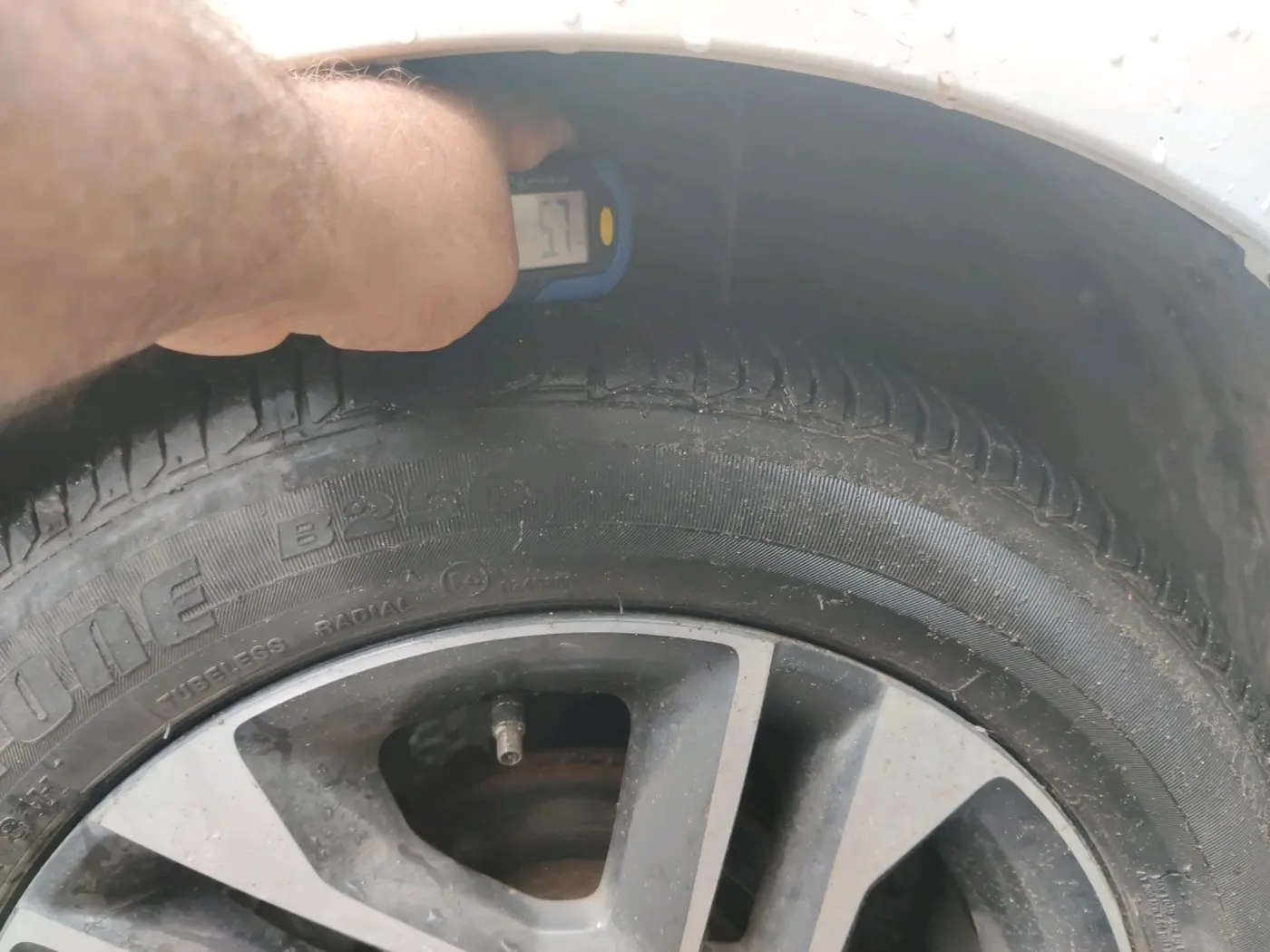 2023 Tata Tiago XZA PLUS PETROL, Petrol, Automatic, 16,260 km, tyre