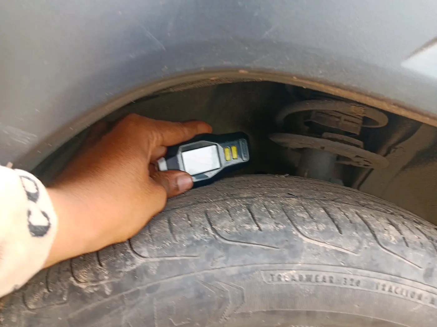 2023 Maruti FRONX DELTA PLUS 1.2MT, Petrol, Manual, 37,834 km, tyre