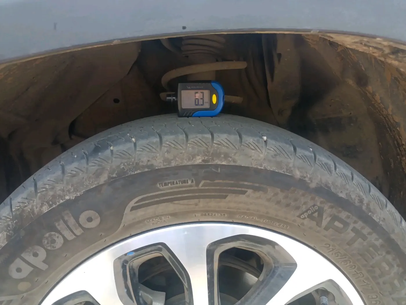 2024 Maruti Grand Vitara SIGMA SMART HYBRID, Petrol, Manual, 29,745 km, tyre