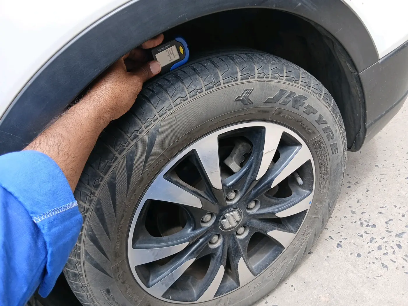2021 Maruti S Cross ZETA AT 1.5, Petrol, Automatic, 30,702 km, tyre