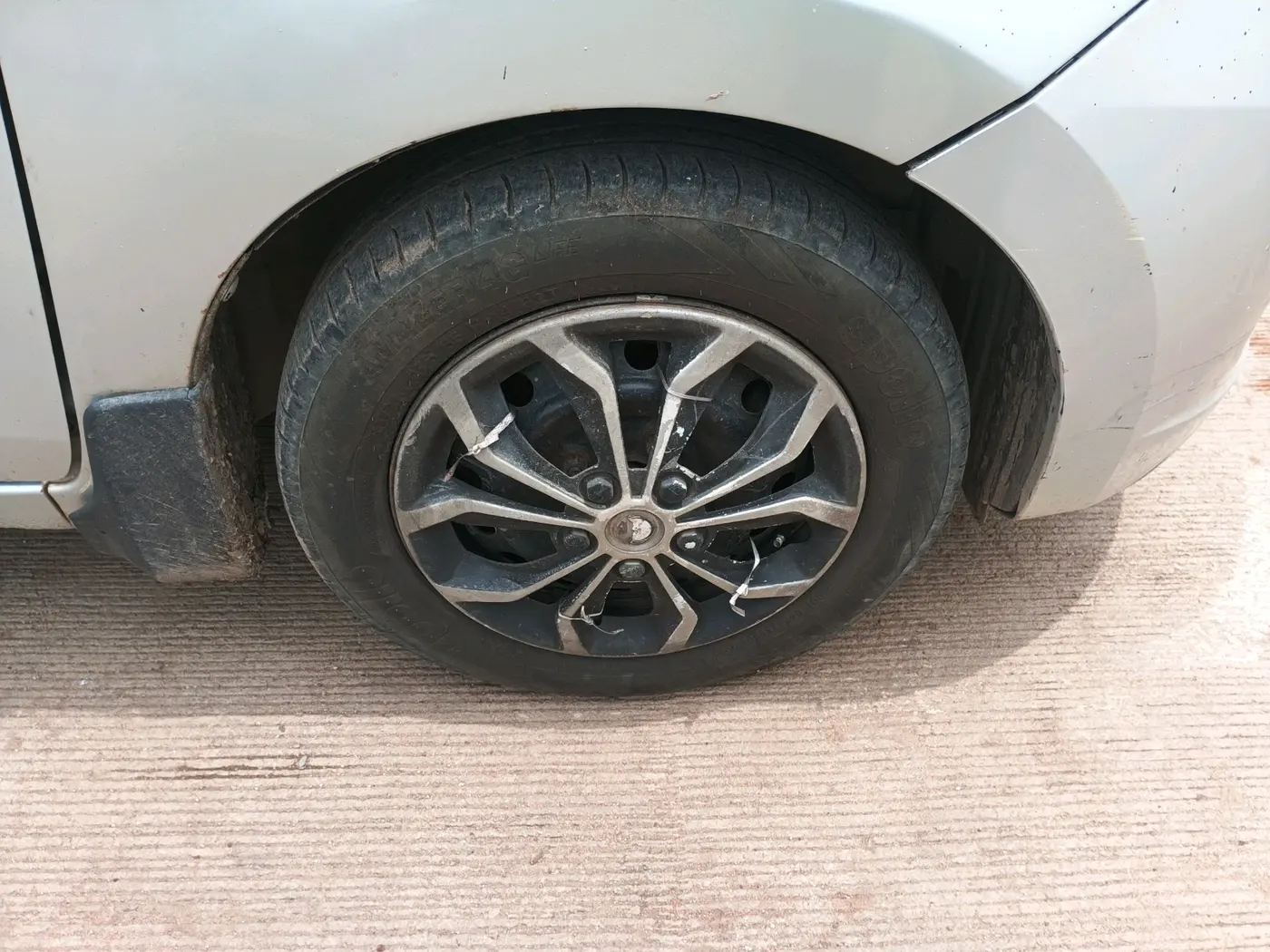 2016 Maruti Celerio VDI (O), Diesel, Manual, 2,31,216 km, tyre