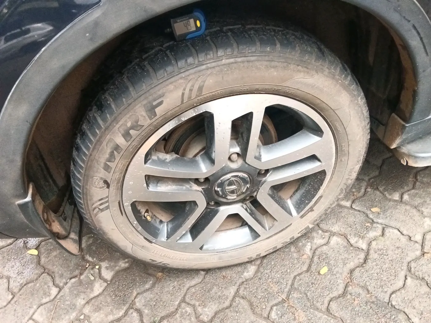 2017 Tata Hexa XT 4X2 6 STR, Diesel, Manual, 79,924 km, tyre