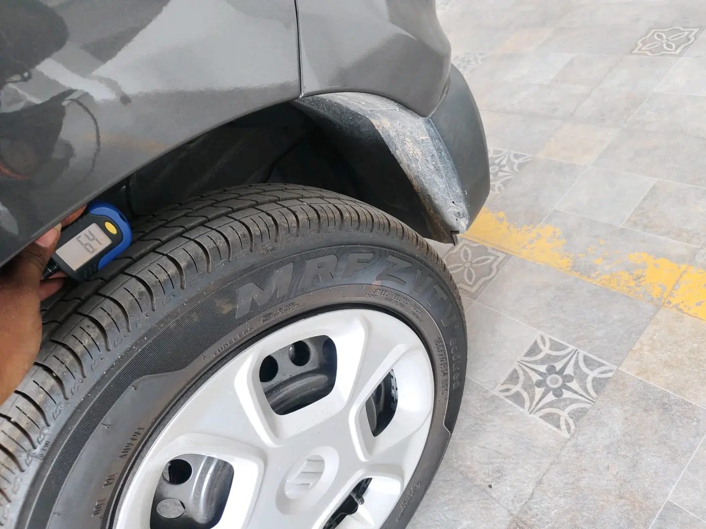 2026 Maruti S PRESSO VXI, Petrol, Manual, 454 km, tyre