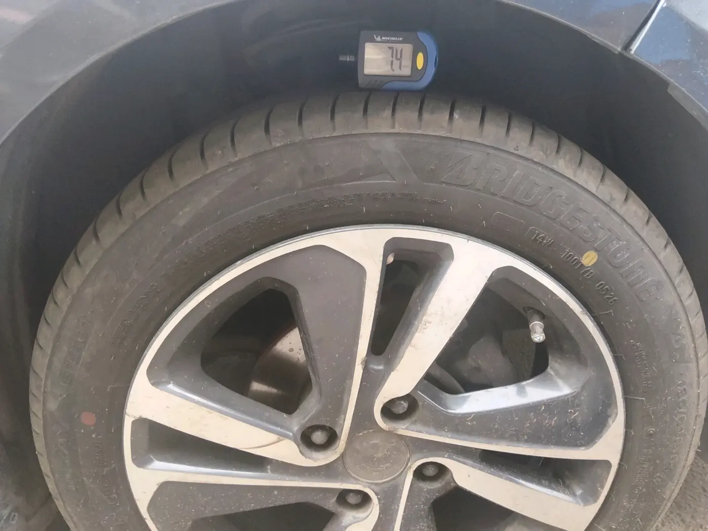 2022 Tata ALTROZ XZ DIESEL, Diesel, Manual, 1,56,760 km, tyre